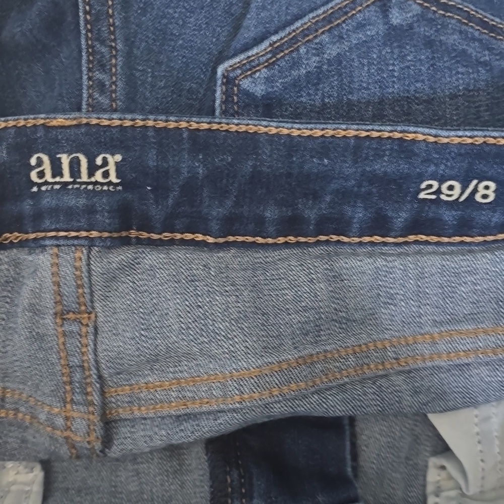 a.n.a Jeans Women's Size 8 Blue Straight Leg Denim Jeans in Blue - Picture 9 of 10